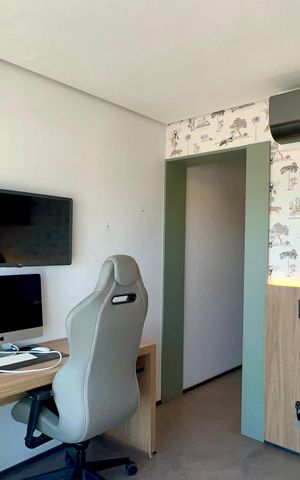 Apartamento à venda com 200m², 3 quartos e 3 vagas Apartamento à venda com 200m², 3 quartos e 3 vagasSuíte 1
