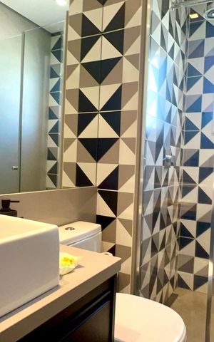 Apartamento à venda com 200m², 3 quartos e 3 vagas Apartamento à venda com 200m², 3 quartos e 3 vagasBanheiro da Suíte 2