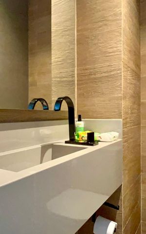 Apartamento à venda com 200m², 3 quartos e 3 vagas Apartamento à venda com 200m², 3 quartos e 3 vagasLavabo