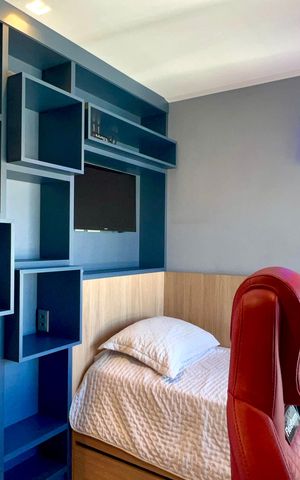 Apartamento à venda com 200m², 3 quartos e 3 vagas Apartamento à venda com 200m², 3 quartos e 3 vagasSuíte 2