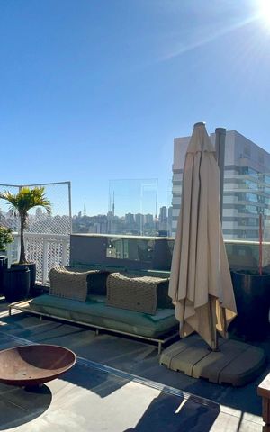 Apartamento à venda com 200m², 3 quartos e 3 vagas Apartamento à venda com 200m², 3 quartos e 3 vagasVaranda Gourmet