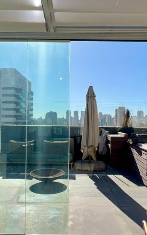 Apartamento à venda com 200m², 3 quartos e 3 vagas Apartamento à venda com 200m², 3 quartos e 3 vagasVaranda Gourmet