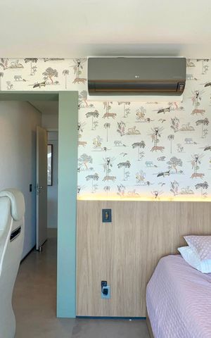 Apartamento à venda com 200m², 3 quartos e 3 vagas Apartamento à venda com 200m², 3 quartos e 3 vagasSuíte 1