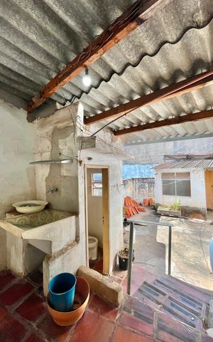 Casa à venda com 300m², 2 quartos e 4 vagasÁrea de Serviço