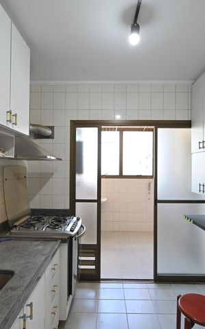 Apartamento à venda com 82m², 2 quartos e 2 vagasCozinha