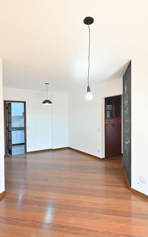 Apartamento à venda com 82m², 2 quartos e 2 vagasSala