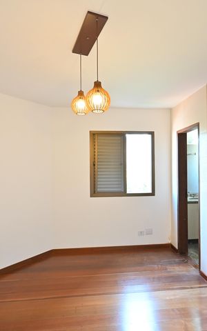 Apartamento à venda com 82m², 2 quartos e 2 vagasSuíte