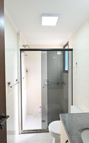 Apartamento à venda com 82m², 2 quartos e 2 vagasBanheiro Social
