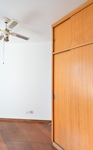 Apartamento à venda com 82m², 2 quartos e 2 vagasQuarto 2