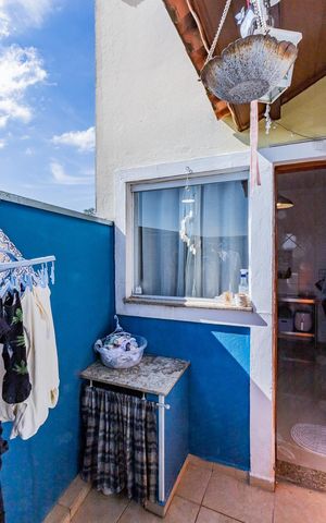 Casa à venda com 72m², 3 quartos e 1 vaga Casa à venda com 72m², 3 quartos e 1 vagaÁrea de Serviço