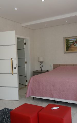 Casa para alugar com 600m², 6 quartos e 3 vagasSuíte 3