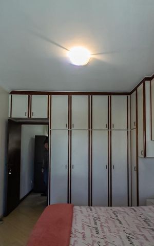 Casa à venda com 223m², 2 quartos e 2 vagas Casa à venda com 223m², 2 quartos e 2 vagasSuíte