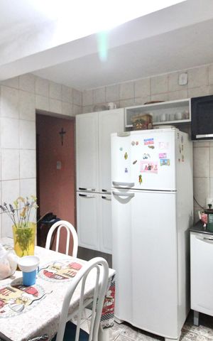 Casa à venda com 500m², 8 quartos e 1 vaga Casa à venda com 500m², 8 quartos e 1 vagaCozinha