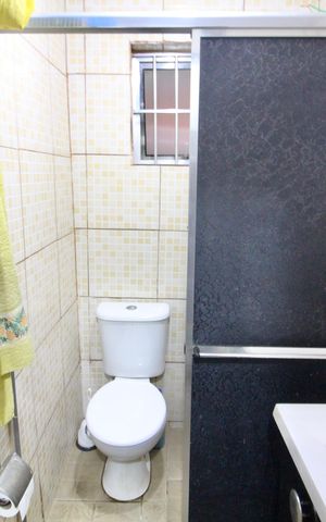 Casa à venda com 500m², 8 quartos e 1 vaga Casa à venda com 500m², 8 quartos e 1 vagaQuarto 2