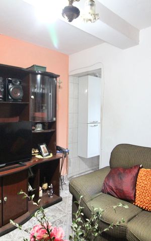 Casa à venda com 500m², 8 quartos e 1 vaga Casa à venda com 500m², 8 quartos e 1 vagaSala