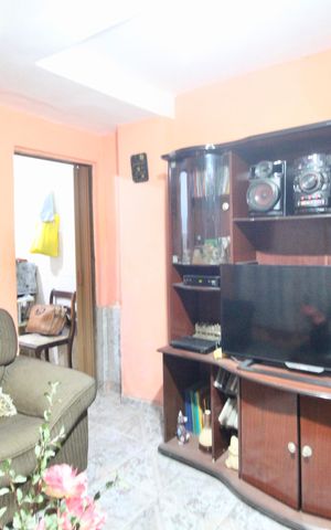 Casa à venda com 500m², 8 quartos e 1 vaga Casa à venda com 500m², 8 quartos e 1 vagaSala