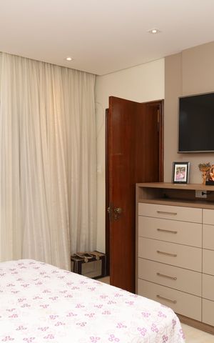 Casa à venda com 224m², 3 quartos e 4 vagasQuarto 3 - Suíte
