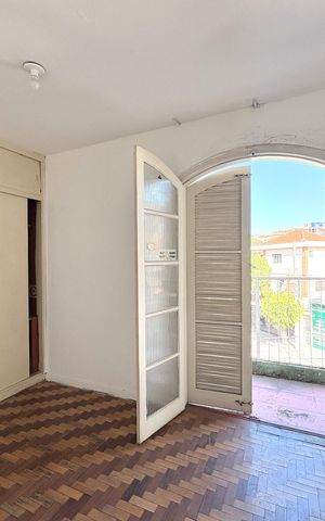 Casa à venda com 130m², 4 quartos e 2 vagas Casa à venda com 130m², 4 quartos e 2 vagasQuarto 1
