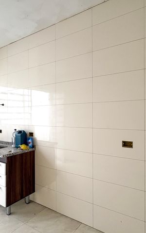 Casa à venda com 130m², 4 quartos e 2 vagas Casa à venda com 130m², 4 quartos e 2 vagasCozinha