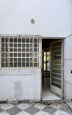 Casa à venda com 130m², 4 quartos e 2 vagas Casa à venda com 130m², 4 quartos e 2 vagasÁrea de Serviço
