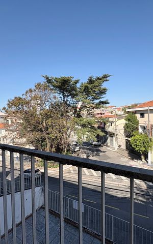 Casa à venda com 130m², 4 quartos e 2 vagas Casa à venda com 130m², 4 quartos e 2 vagasVaranda da Suíte