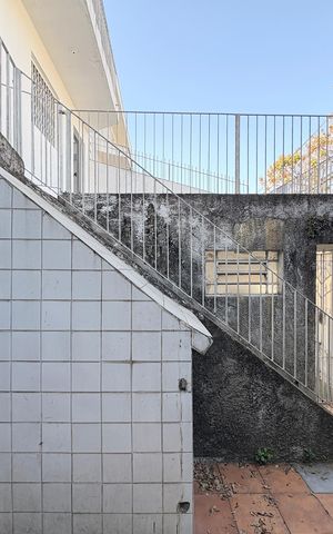 Casa à venda com 130m², 4 quartos e 2 vagas Casa à venda com 130m², 4 quartos e 2 vagasJardim