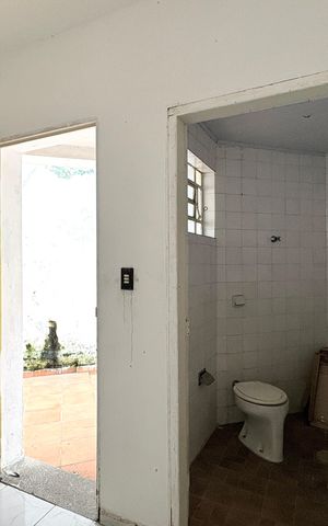 Casa à venda com 130m², 4 quartos e 2 vagas Casa à venda com 130m², 4 quartos e 2 vagasQuarto de Serviço