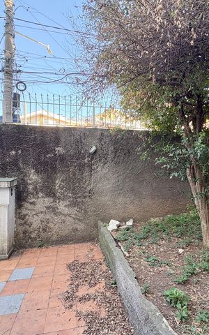 Casa à venda com 130m², 4 quartos e 2 vagas Casa à venda com 130m², 4 quartos e 2 vagasJardim