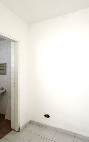 Casa à venda com 130m², 4 quartos e 2 vagas Casa à venda com 130m², 4 quartos e 2 vagasQuarto de Serviço