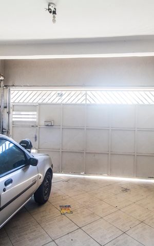 Casa para alugar com 121m², 2 quartos e 2 vagas Casa para alugar com 121m², 2 quartos e 2 vagasGaragem