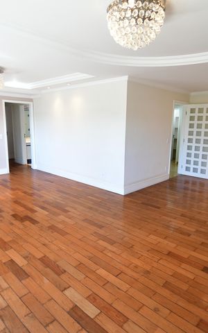 Apartamento para alugar com 160m², 3 quartos e 2 vagasSala