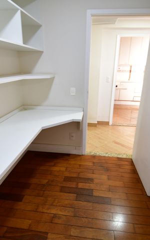 Apartamento para alugar com 160m², 3 quartos e 2 vagasEscritório