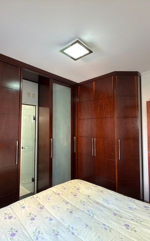 Apartamento à venda com 106m², 3 quartos e 2 vagas Apartamento à venda com 106m², 3 quartos e 2 vagasQuarto 1 - Suíte