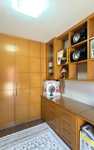 Apartamento à venda com 106m², 3 quartos e 2 vagas Apartamento à venda com 106m², 3 quartos e 2 vagasQuarto 3