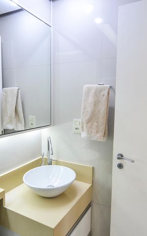 Apartamento à venda com 150m², 3 quartos e 2 vagas Apartamento à venda com 150m², 3 quartos e 2 vagasBanheiro 1