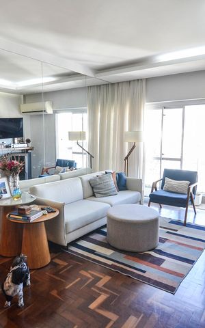 Apartamento à venda com 150m², 3 quartos e 2 vagas Apartamento à venda com 150m², 3 quartos e 2 vagasSala