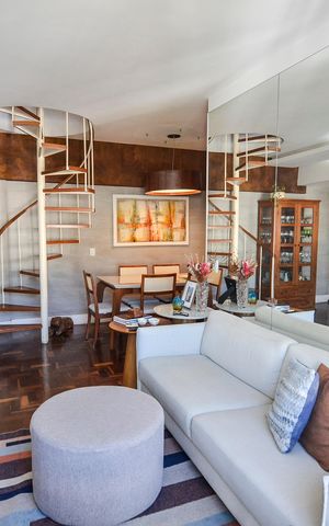 Apartamento à venda com 150m², 3 quartos e 2 vagas Apartamento à venda com 150m², 3 quartos e 2 vagasSala