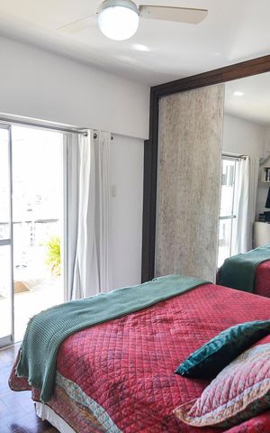 Apartamento à venda com 150m², 3 quartos e 2 vagas Apartamento à venda com 150m², 3 quartos e 2 vagasSuíte
