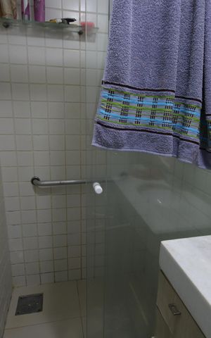 Apartamento à venda com 73m², 2 quartos e 1 vagaBanheiro da suíte