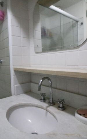 Apartamento à venda com 73m², 2 quartos e 1 vagaBanheiro da Suíte 1