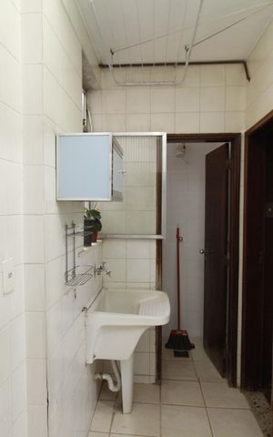 Apartamento para alugar com 77m², 2 quartos e 1 vagaÁrea de Serviço