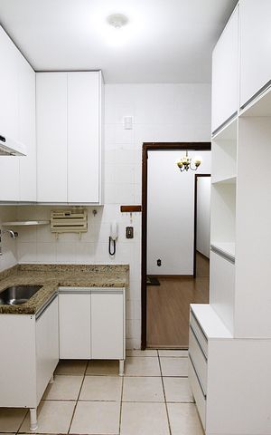 Apartamento para alugar com 77m², 2 quartos e 1 vagaCozinha