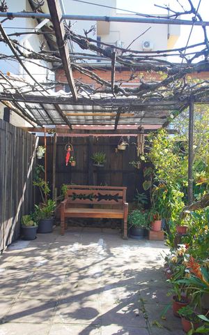 Casa para alugar com 110m², 2 quartos e 1 vagaÁrea externa