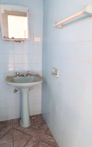 Casa para alugar com 96m², 3 quartos e 2 vagasBanheiro Social