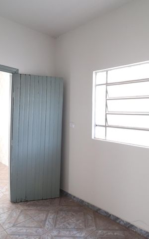 Casa para alugar com 96m², 3 quartos e 2 vagasQuarto 3