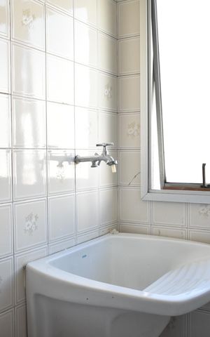 Apartamento para alugar com 60m², 2 quartos e 1 vagaÁrea de Serviço