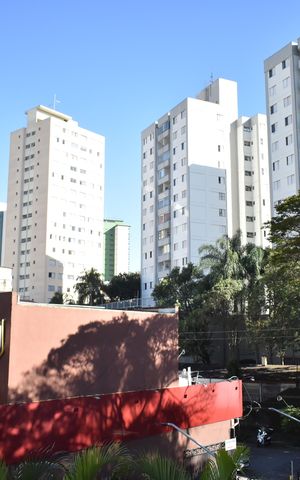 Apartamento para alugar com 60m², 2 quartos e 1 vagaSacada