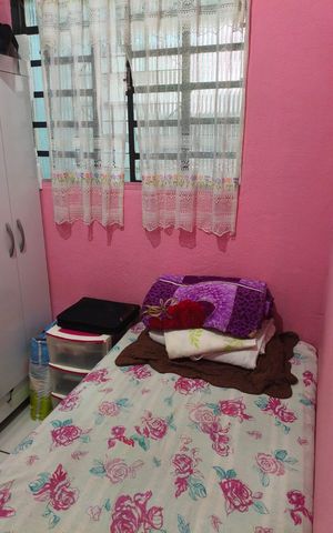 Casa à venda com 65m², 2 quartos e sem vaga Casa à venda com 65m², 2 quartos e sem vagaQuarto