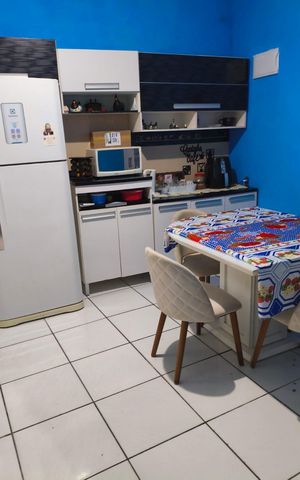 Casa à venda com 65m², 2 quartos e sem vaga Casa à venda com 65m², 2 quartos e sem vagaCozinha