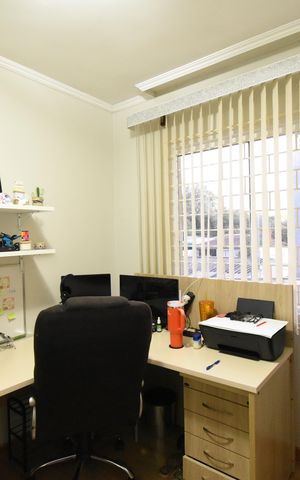 Casa de condomínio à venda com 220m², 3 quartos e 2 vagasQuarto 3